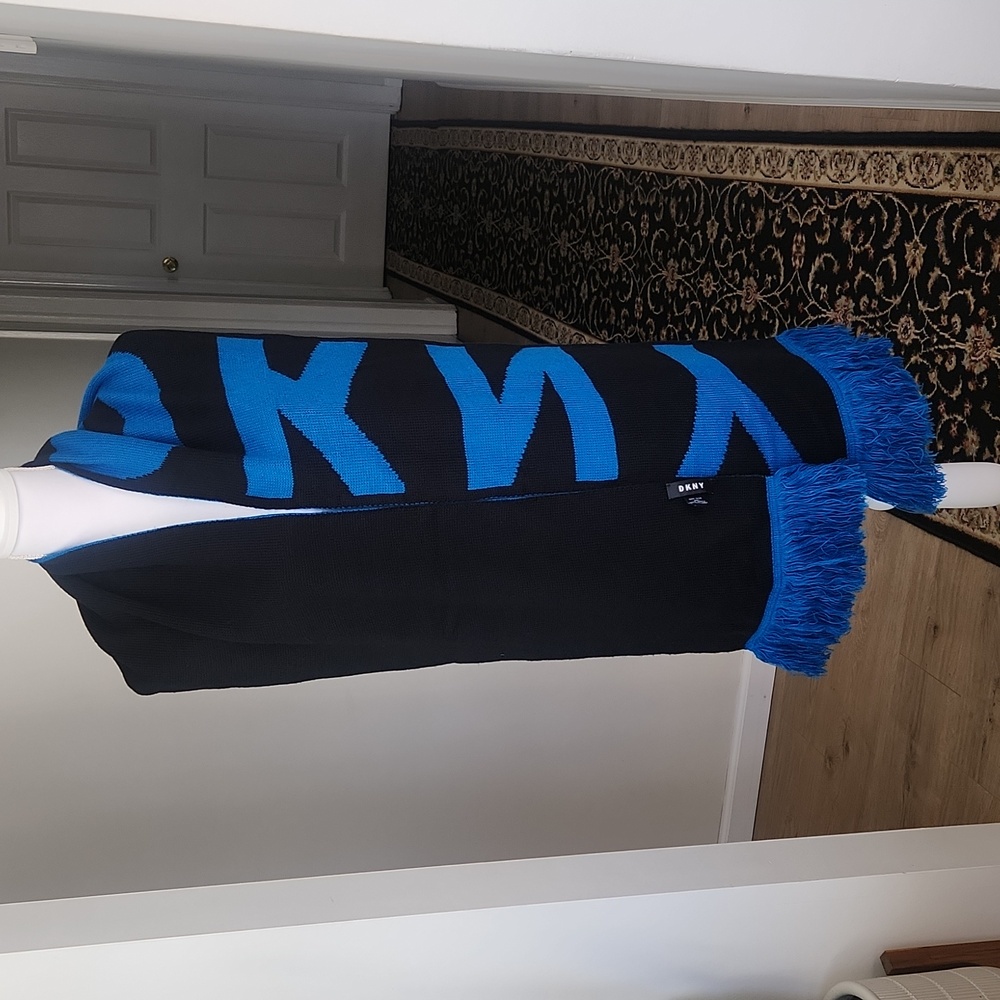 DKNY Womens BOLD Logo Fringe Scarf Wrap Black Blue One Size - Picture 2 of 12